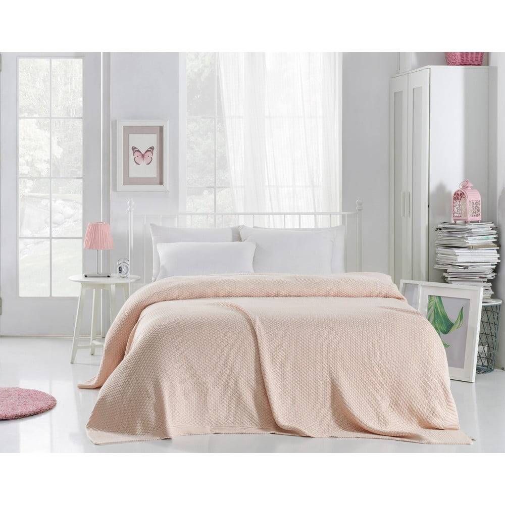 Homemania Svetloružová prikrývka cez posteľ Silvi, 220 x 240 cm, značky Homemania